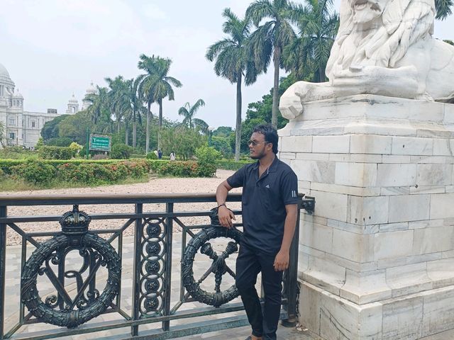 Regal Vibes at Victoria Memorial in My South Indian Look