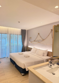 ที่พักภูเก็ต พันวาบุรี บีชฟรอนท์ รีสอร์ท