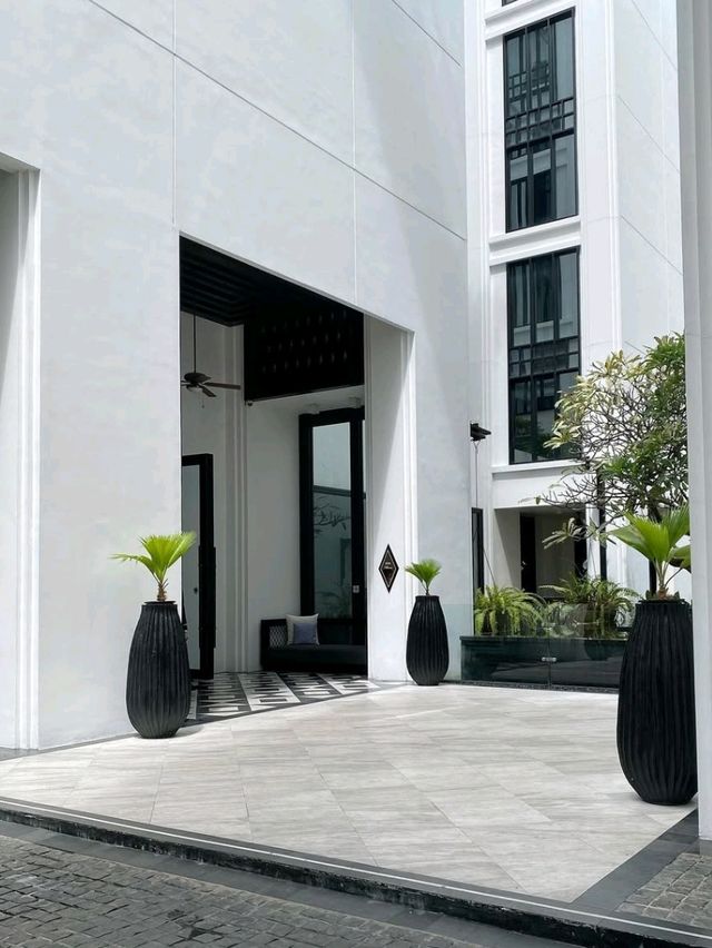  Mövenpick BDMS Wellness Resort Bangkok – A Wellness Oasis in Central Bangkok