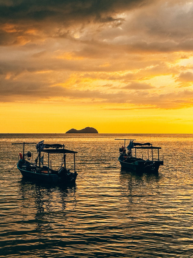 Seaside Satay & Sunset Magic at Hao You Teluk Kumbar 🏝️🍢