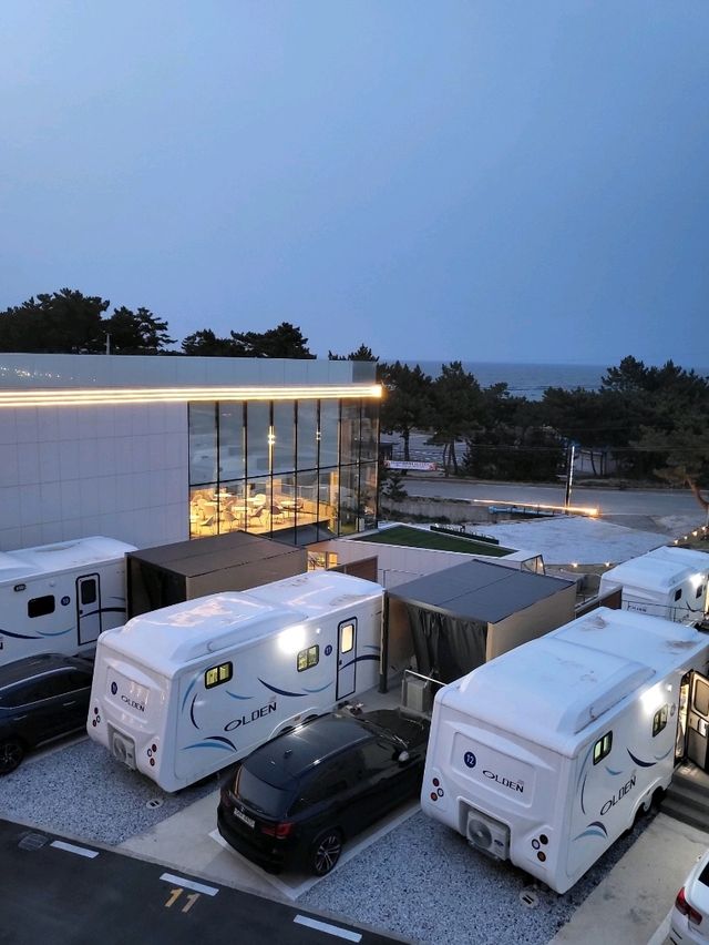 동해바다 오션뷰 즐기는 힐링 카라반여행