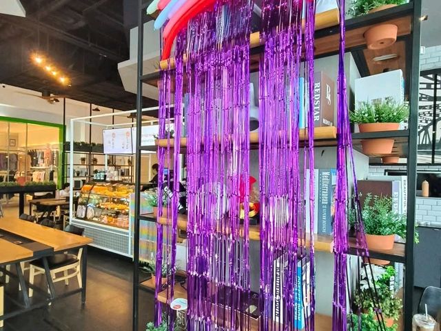 พาฉลอง Pride Month ที่ The Coffee Club