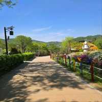 Climbing Wonjeoksan Peak