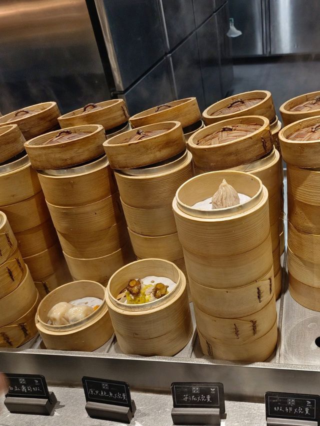 新莊吃到飽，村民食堂廚窗港點 新莊i-Tower店