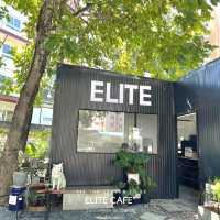 ร้านกาแฟในตู้คอนเทเนอร์ - Elite cafe’ หลัง มช.