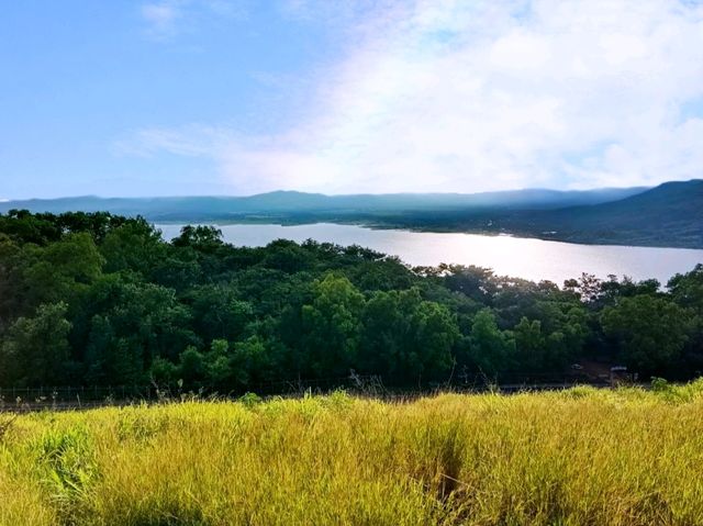 🏞️ : เขายายเที่ยง ชมวิวกังหันลม ที่ นครราชสีมา