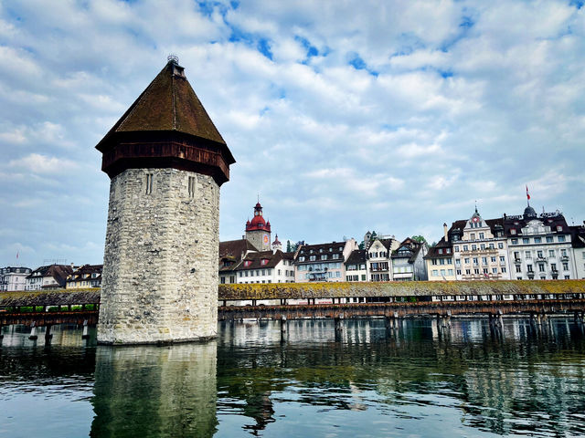 Chapel Bridge – Lucerne’s Historic Icon on the Reuss River