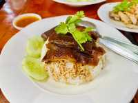 🌟ข้าวมันไก่น้ำจิ้มสูตรโบราณ ร้านอร่อยต้องลอง