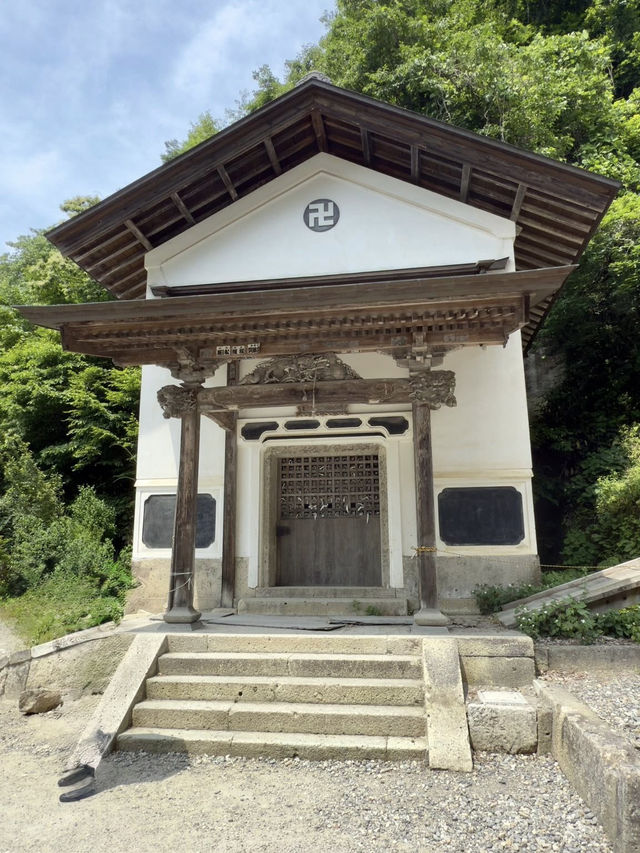 🏯☀️ Summer Weekend at Yamadera (Risshaku-ji): A Mountain Temple Pilgrimage