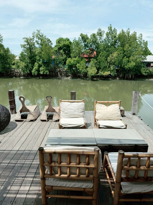 แวะพักซักนิดที่ร้าน Pakpap cafe (พักแป๊ป)