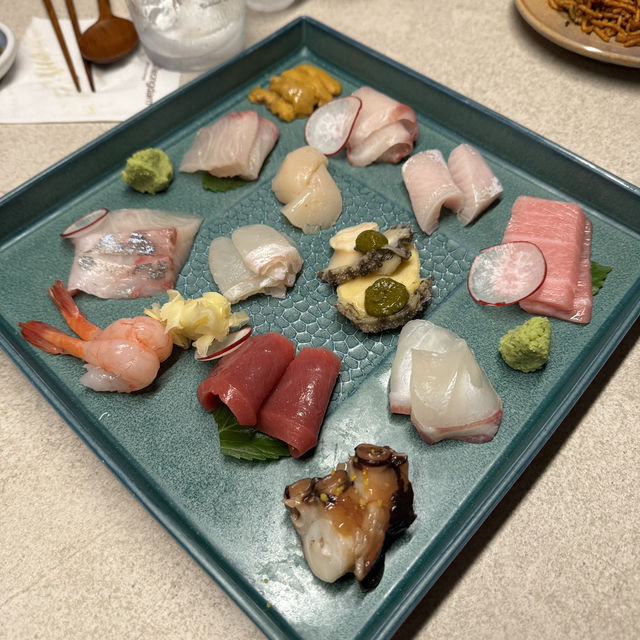 🍶 오사청담 방문 솔직후기 – 사시미부터 요리, 분위기까지 완벽한 술자리
