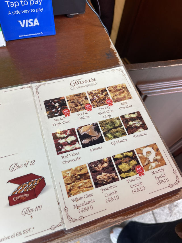 CookiesCrumbs Bake Shop: Where Every Bite Feels Like a Hug 