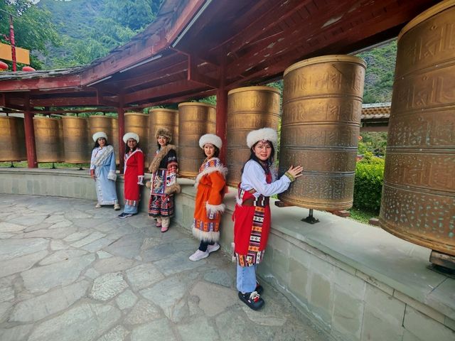 หมู่บ้านฑิเบต  ganbao  เฉิงตู