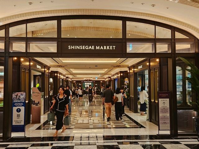 The Shinsegae Market at Express Bus Terminal