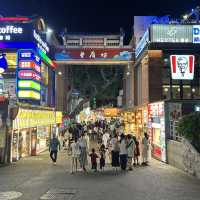 Beachside Bohemia: A Solo Escape to Xiamen’s Artsy Zengcuo’an Village