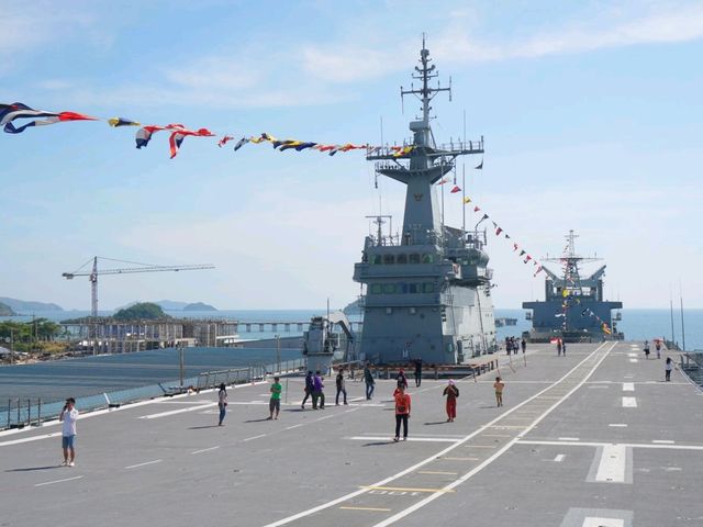 🛳️ เรือหลวงจักรีนฤเบศร เที่ยวสัตหีบ ชลบุรี