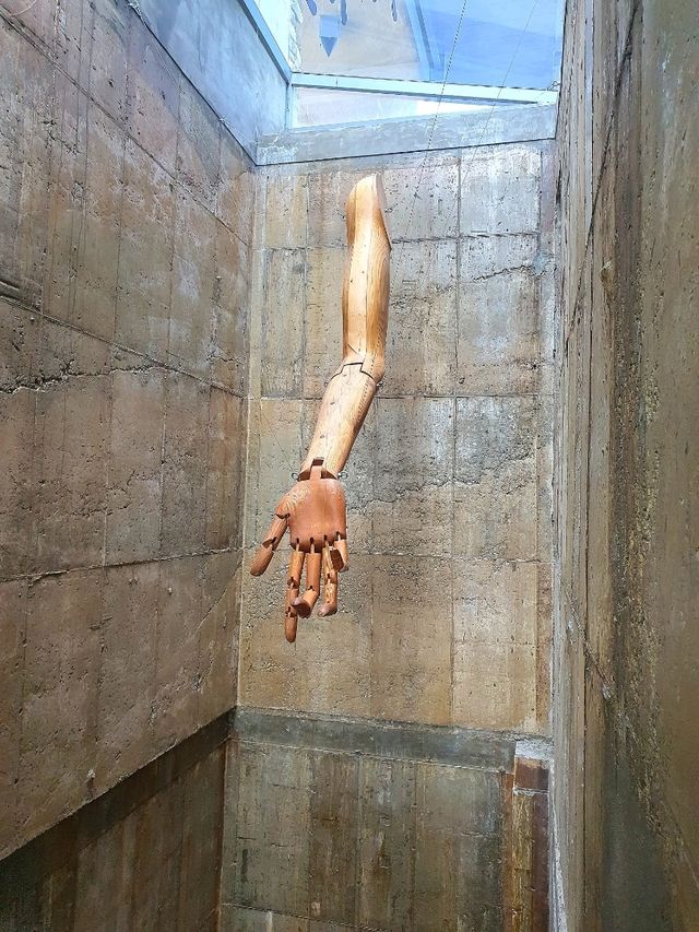 바다, 하늘과 하나되는 미술관⛱️