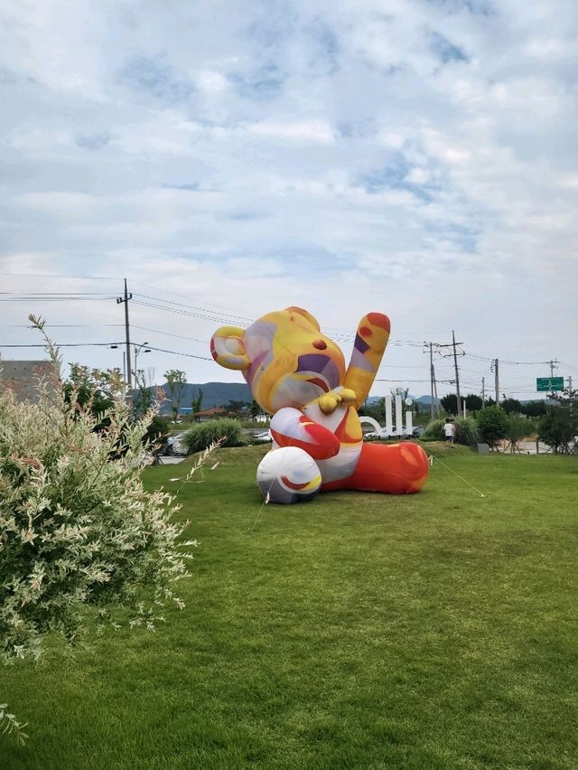 감성적인 포토존 가득한 힐링 정원카페