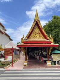 เข้าวัดหลวงงาม วันพระใหญ่ ณ อ่างทอง 