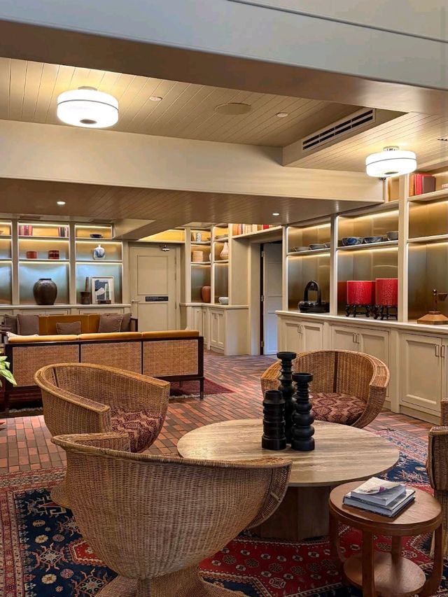 The Chow Kit – An Ormond Hotel 