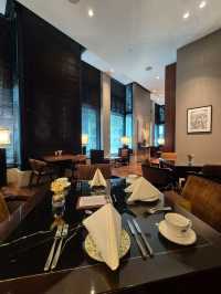 The Lobby Lounge High Tea at Capitol Kempinski