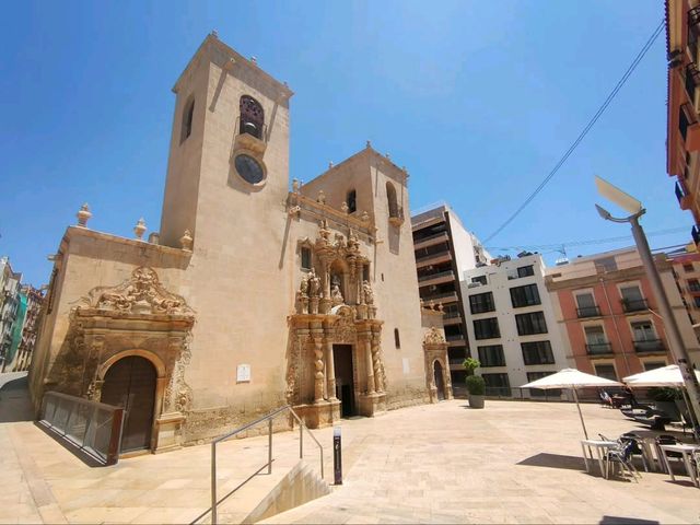 Chill Streets, Castle Views, and Tapas Everywhere