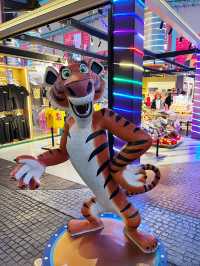 Treasures to Take Home – Souvenir Booths at Skytropolis