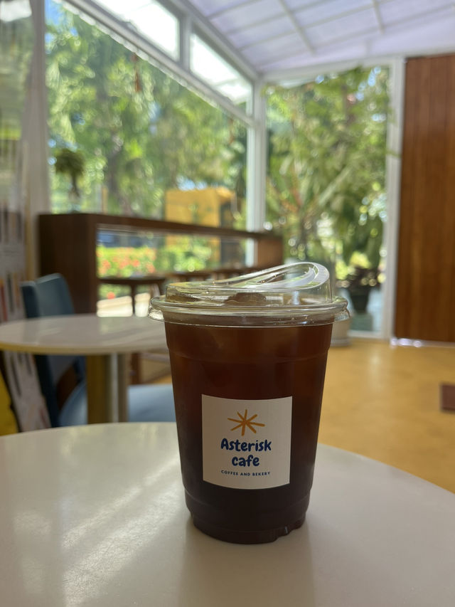 🌤️ Asterisk คาเฟ่ลับริมทะเล  หาดบางกะไชย จันทบุรี