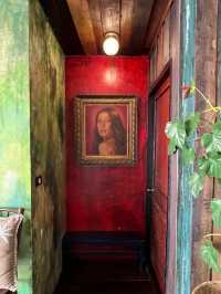 Loy La Yong, Bangkok’s Vintage Gem with a Twist