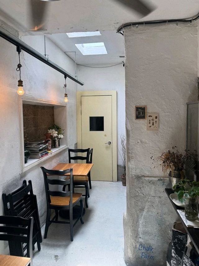 CHALK FARM Bar & Coffee
