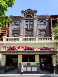 🏨📚 Astor Hotel Museum