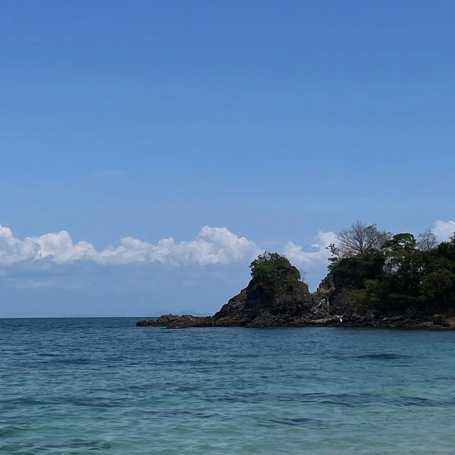 ไปเที่ยวเกาะหลีเป๊ะกันนน🌊🚢🏝️