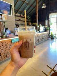 โรงบ่มปัว คาเฟ่ แอนด์ อีทเทอรี่