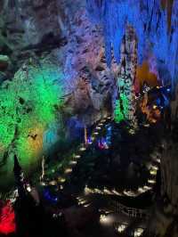 Furong Cave ถ้ำที่ไม่ได้แค่สวยระดับจักรวาล