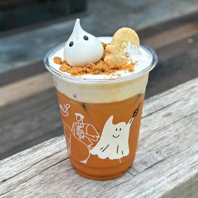 ☕️☕️🏕คาเฟ่สุดชิลล์ติดริมแม่น้ำเจ้าพระยา 🏕🍵🍵