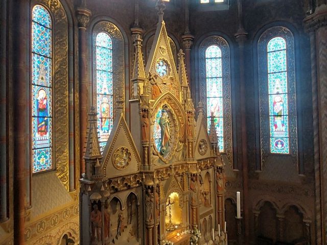 ⛪ 聖伊什特萬聖殿｜雄偉壯麗的靈氣聖地