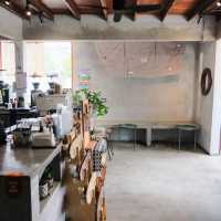 💛Lilou & Laliart – บ้านกาแฟอบอุ่นใจกลางอารีย์