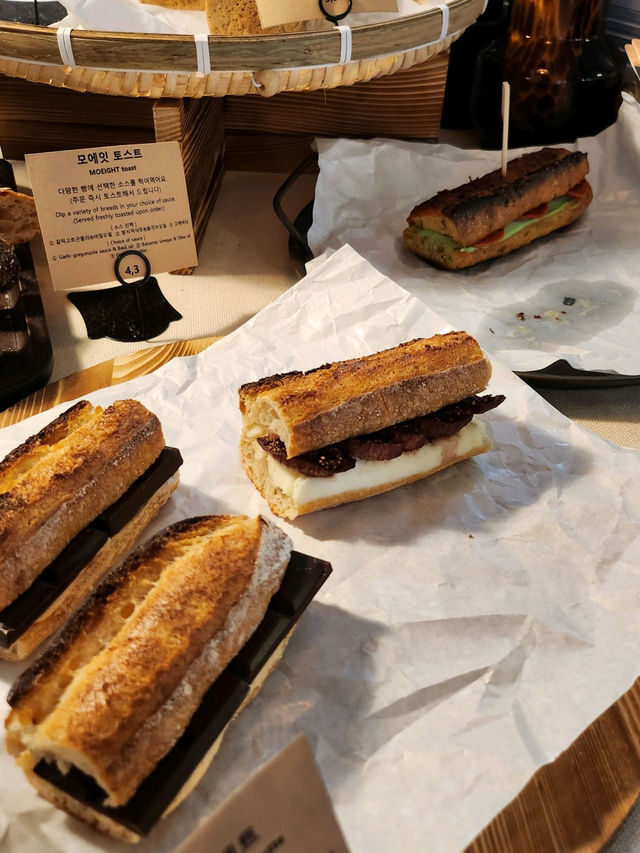 🥙서울 비건빵집 해방촌 카페 모에잇