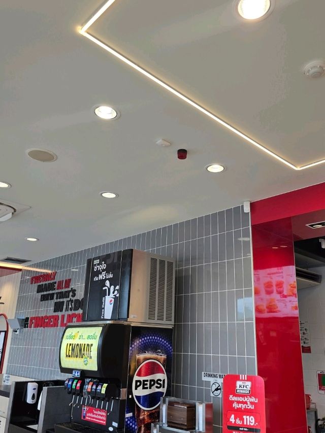 รีวิวร้านไก่ทอด KFC สาขา ปตท.ภูเรือ จ.เลย