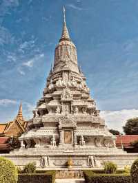 ✨ "Royal Radiance: Exploring Phnom Penh’s Dazzling Silver Pagoda" 🇰🇭