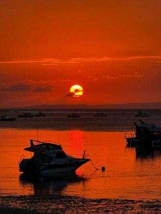Golden Hour Bliss: Sunset at Tanjung Papuan