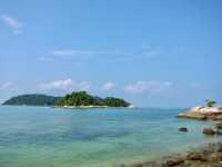 Lin Je Kong Temple & the Beach, Pangkor Island 🌊