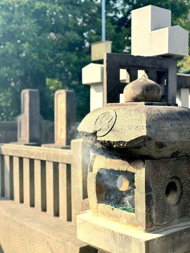 History Lives at Sengaku-ji Temple History Lives at Sengaku-ji Temple