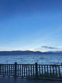 Erhai: A Mirror of the Mountains, A Window to the Soul