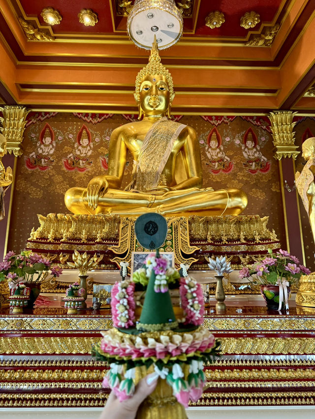 สายเที่ยวสายบุญ ห้ามพลาดแลนด์มาร์กสำคัญของอ่างทอง
