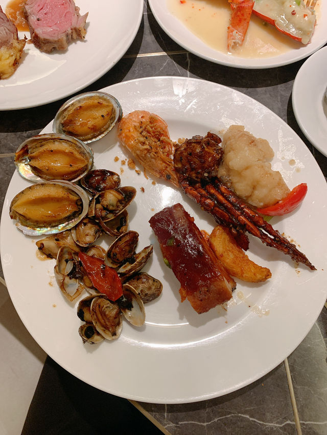生蠔龍蝦自助餐食到飽  