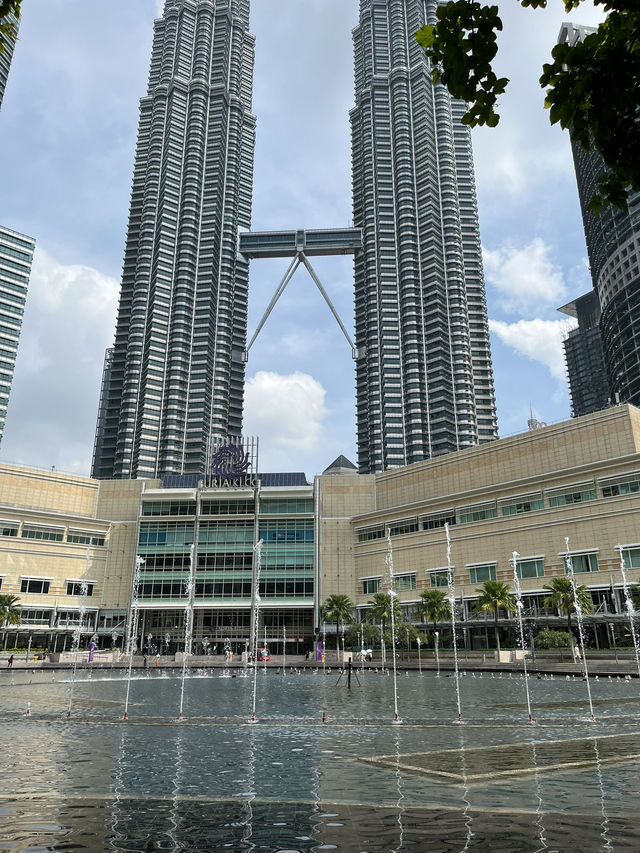 📍 Petronas Twin Towers + KLCC Park ✨