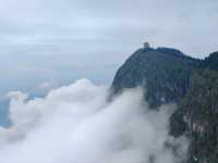 The Sea of Clouds at the Golden Summit: Emei, a Fairyland on Earth