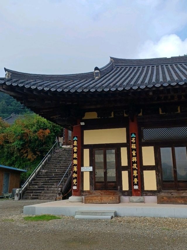 고요함이 머무는 산사, 광양 운암사