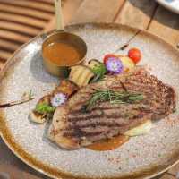 Bambu Beach Club บีชคลับสไตล์บาหลี 